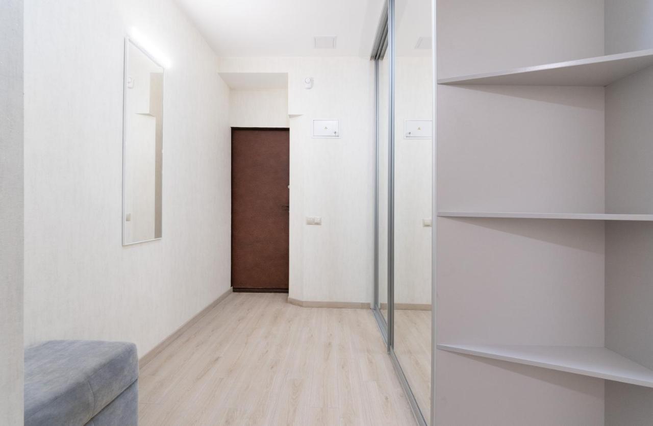 Apartments Riviera Kiev Ngoại thất bức ảnh